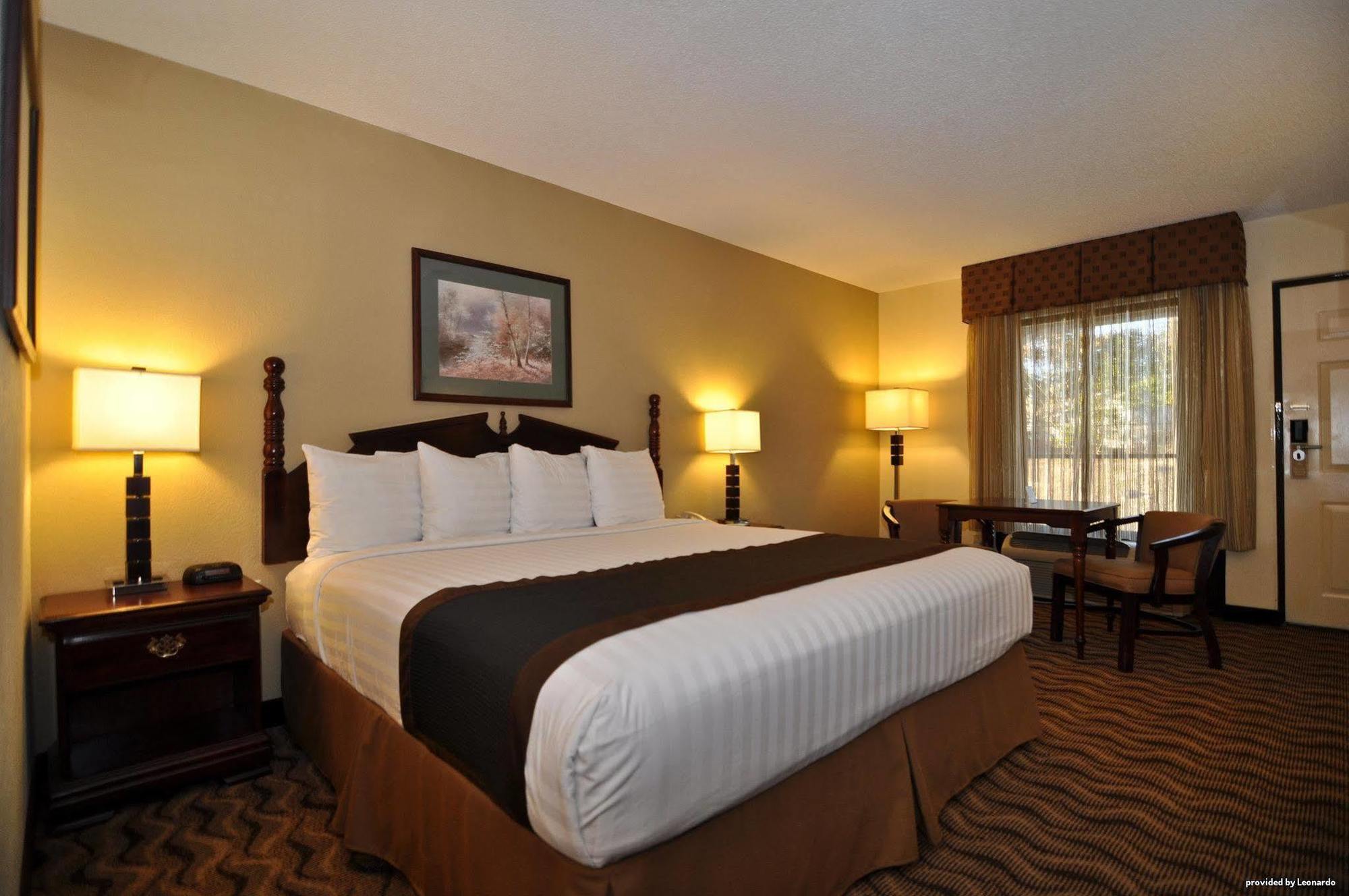 Best Western Andalusia Inn Bilik gambar